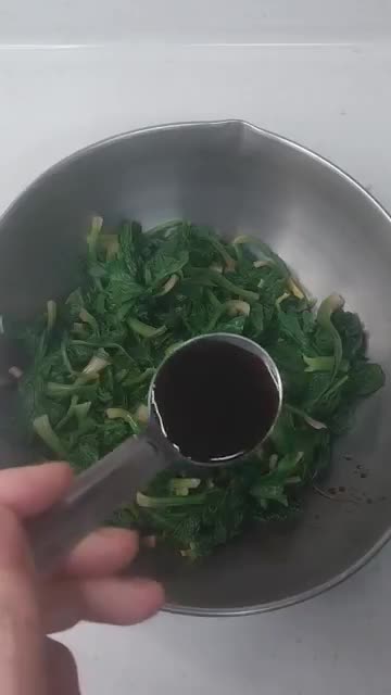 완성된 시금치 나물 맛있게 먹는 법