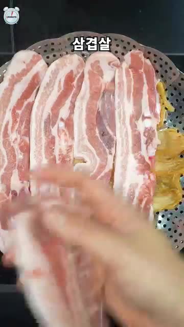 서빙 방법과 실전 팁·주의사항 (고기 겹치지 않기 들기름·후추 마무리 등)